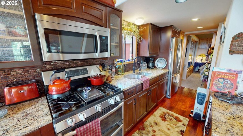 Spectacular Oceanview Retreat with Vacation Rental Income - photo 8