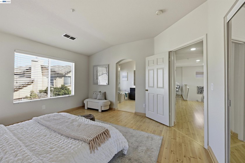 Located in an established Union City neighborhood, this - photo 30