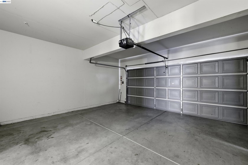 Located in an established Union City neighborhood, this - photo 39