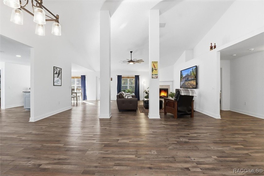 Welcome to this spacious 4-bedroom, 3 full bathroom home located - photo 12