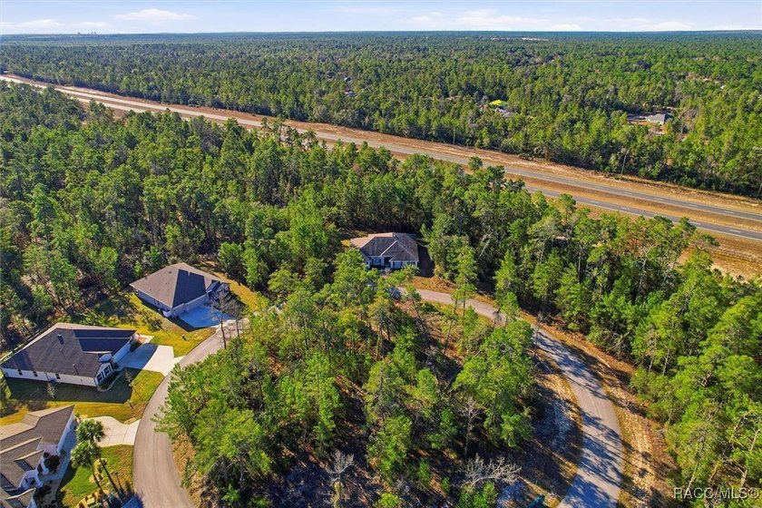 Welcome to this spacious 4-bedroom, 3 full bathroom home located - photo 38