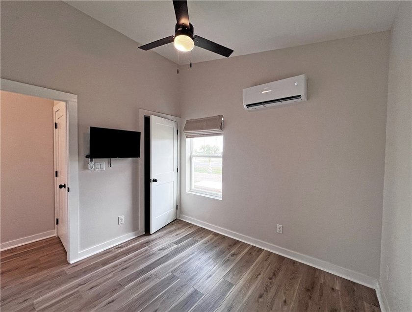Welcome home to this beautifully designed newer construction - photo 16