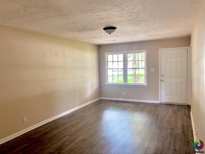 Exceptional Investment Opportunity in Myrtle Beach! This - photo 4