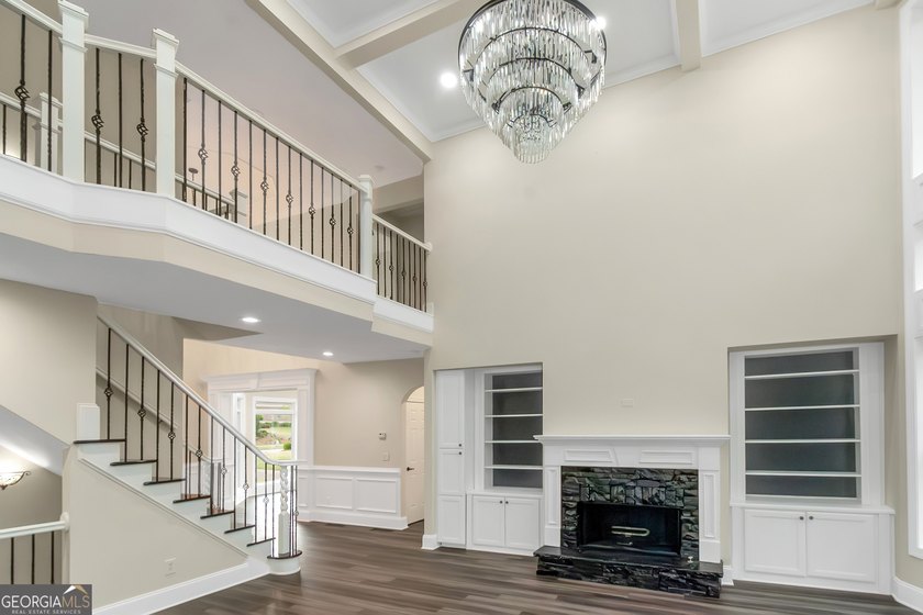 Spectacular Golf Course Living - Fully Remodeled Luxury! Welcome - photo 20