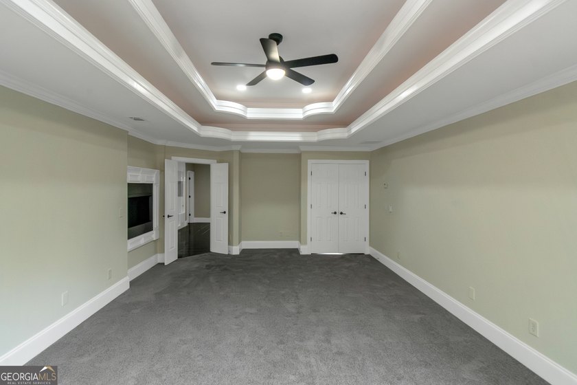 Spectacular Golf Course Living - Fully Remodeled Luxury! Welcome - photo 26