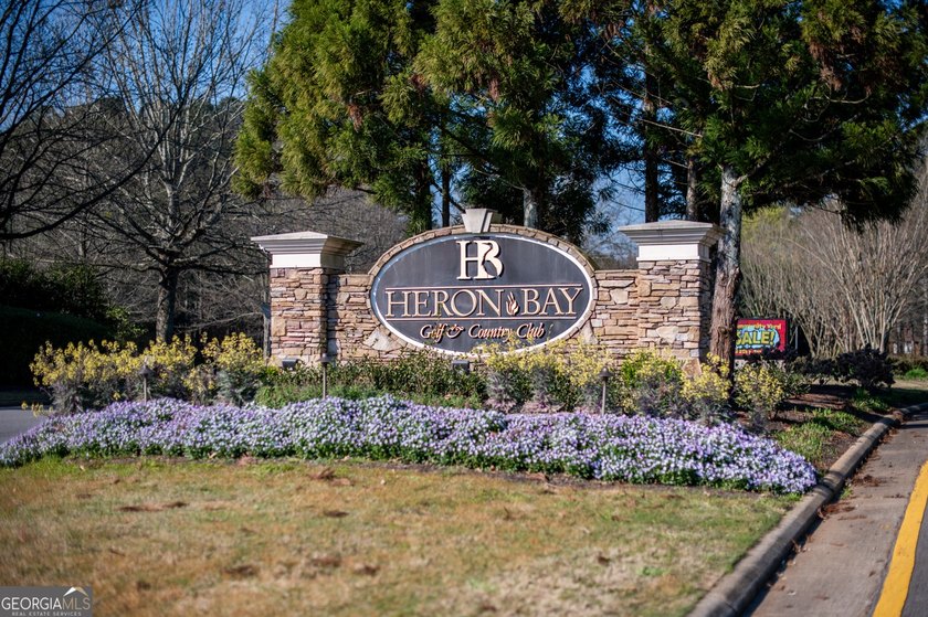 Spectacular Golf Course Living - Fully Remodeled Luxury! Welcome - photo 30