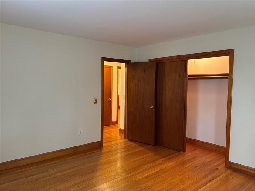 This home is ready for another generation of happy memories and - photo 9