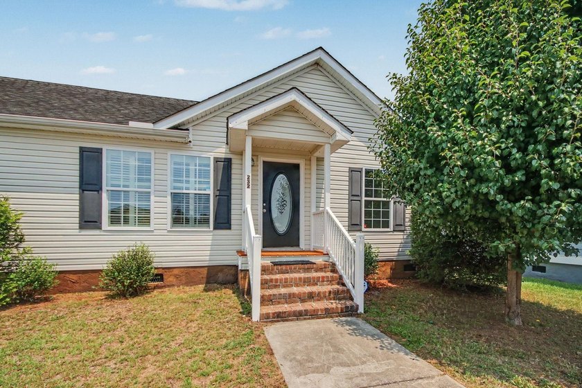 Discover the charm of this extensively renovated, single-level - photo 2