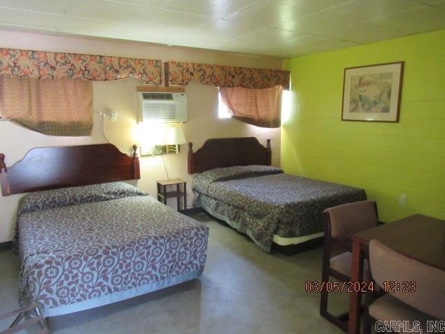 This is currently operating as a motel, but more so as a - photo 6