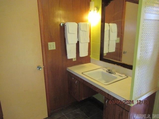 This is currently operating as a motel, but more so as a - photo 7