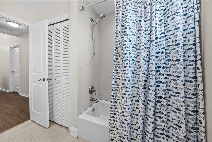 Short Sale Opportunity!!! Priced to sell and subject to lender - photo 33