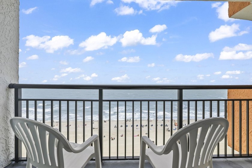 Located on the 11th floor of the Landmark Resort, this spacious - photo 2