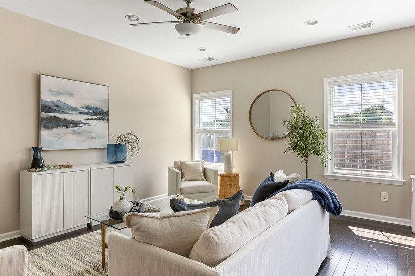 Welcome home to this turn key 4-bedroom, 3.5-bath residence in - photo 9