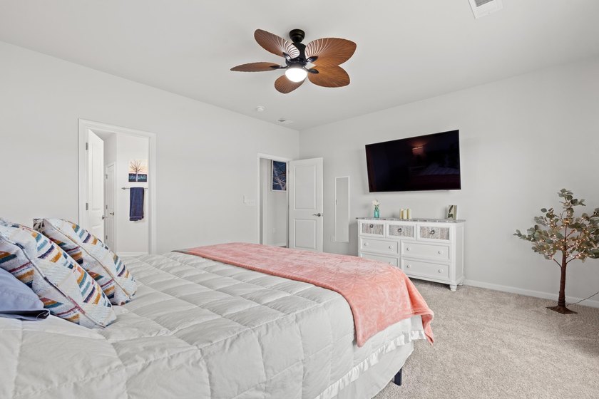 Welcome to 1541 Villena Drive, a beautifully designed home - photo 19