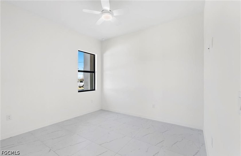 Discover this stunning, move-in-ready new construction home - photo 22