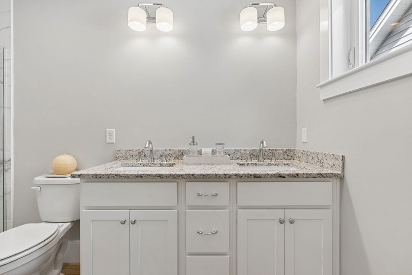 Creekside Crossing offers brand-new, spacious townhomes that - photo 35