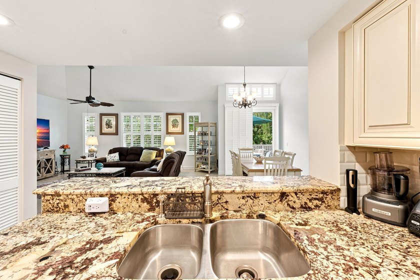 Welcome to Sea Colony, one of Jupiter's most sought-after - photo 22