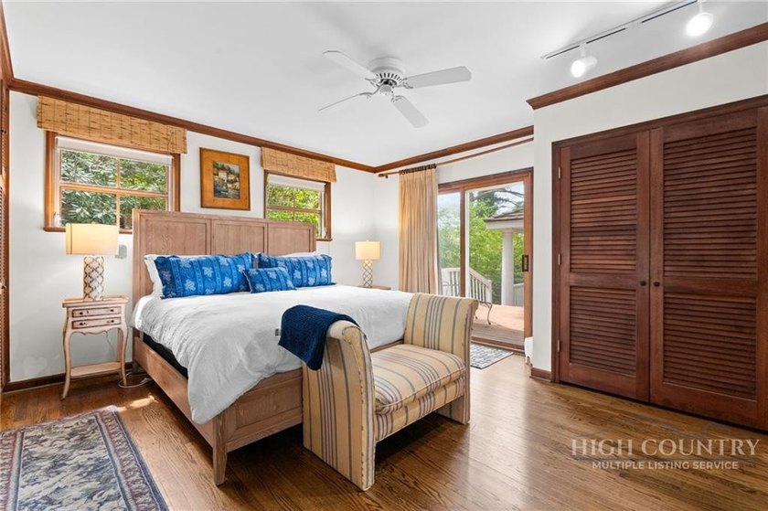 True Blowing Rock Cottage Charm on the Prestigious Blowing Rock - photo 17
