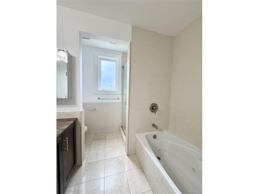Open House 4/18/26 2:00-3:00 pm Welcome home to 8D - a true - photo 20
