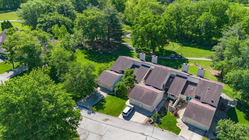 Rare opportunity in Eagle Pointe's Greenridge community! Located - photo 3