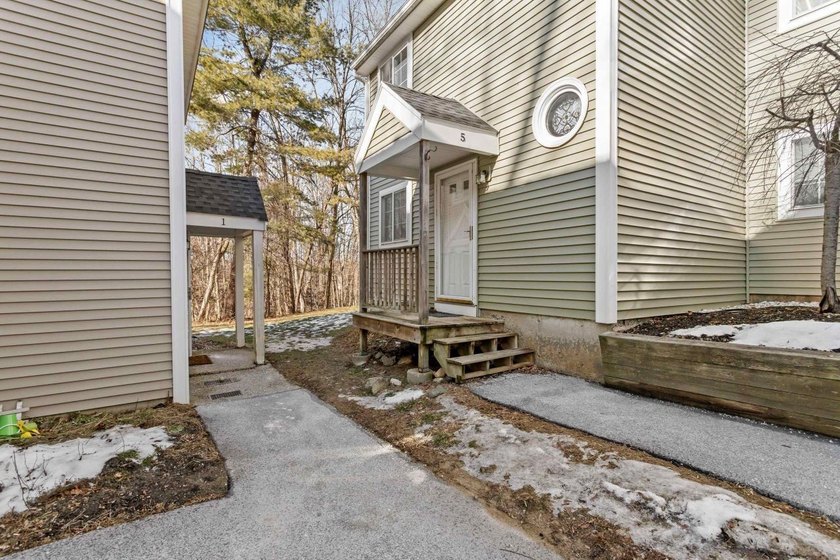 Dover condo living under $300K! Charming ground floor entry - photo 30