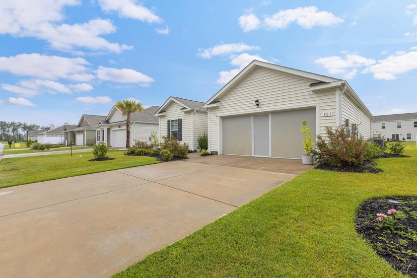 Welcome to 903 Freestyle Court, a beautifully maintained - photo 4