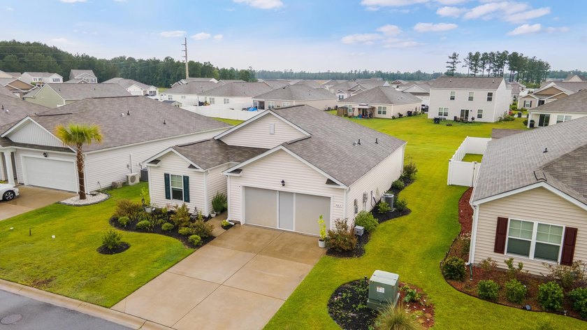Welcome to 903 Freestyle Court, a beautifully maintained - photo 7