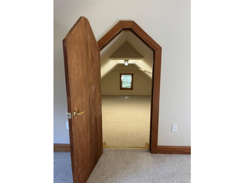 Endless Possibilities &amp; Opportunities for Buyers Looking for an - photo 18