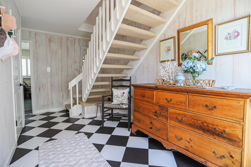 Amazing Location. Just 1.5 blocks to Stone Harbor's beautiful - photo 21