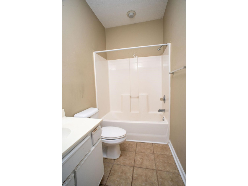 Welcome to your perfect retreat in beautiful Myrtle Beach! This - photo 27