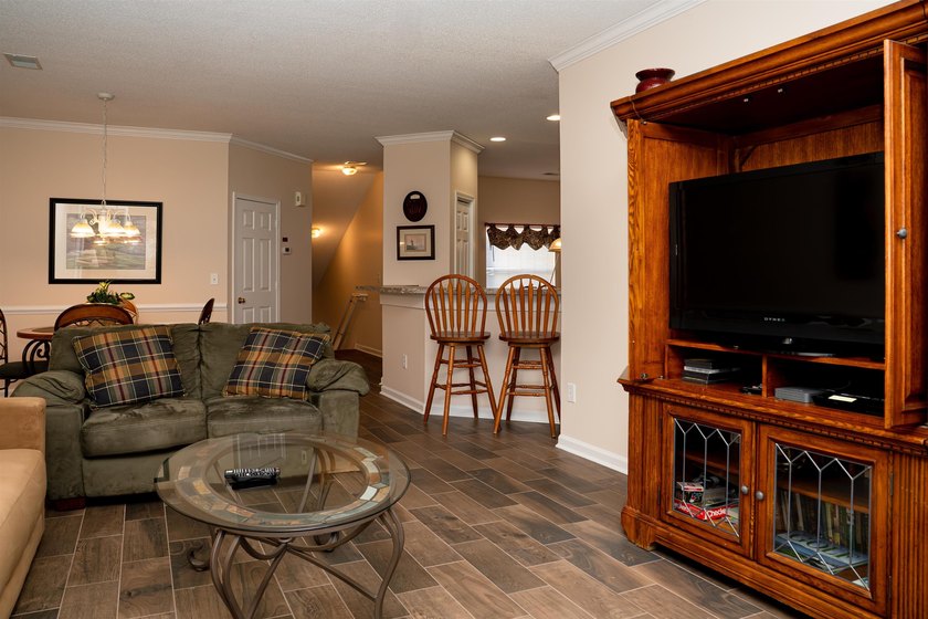 Welcome to your new 2 bed/2 bathroom condo located in the - photo 8