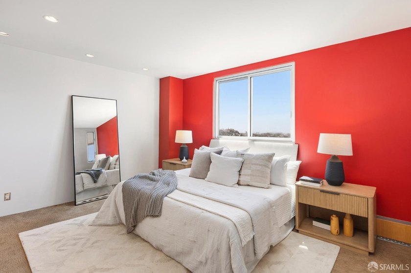 A top floor unit perched at the crest of Cathedral Hill - photo 14