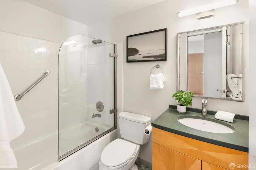 A top floor unit perched at the crest of Cathedral Hill - photo 22