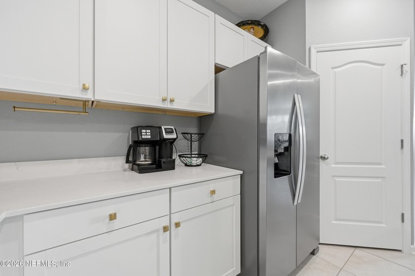 Motivated Sellers!! Tucked inside Bridgewater, this nearly new - photo 11