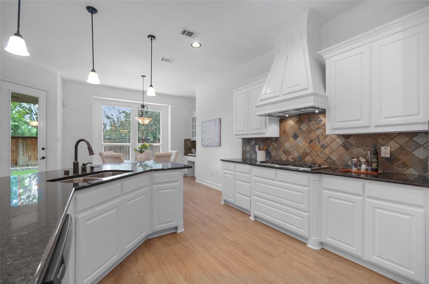 Beautifully maintained and move-in ready home in the highly - photo 11