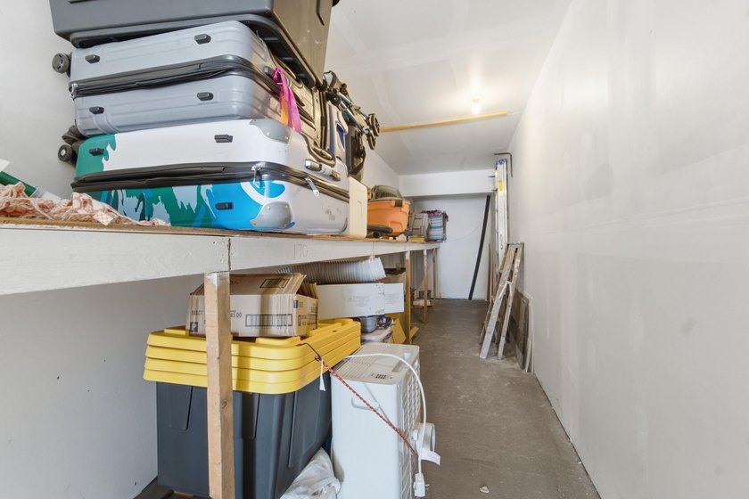 Welcome home to this beautifully updated 2-bedroom, 1.5-bath - photo 18