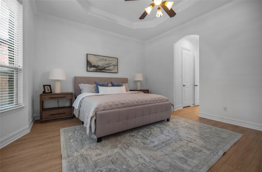 Beautifully maintained and move-in ready home in the highly - photo 19