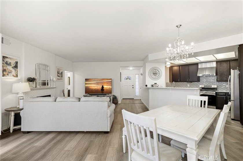 Welcome to this beautifully upgraded, move-in-ready lower-level - photo 5