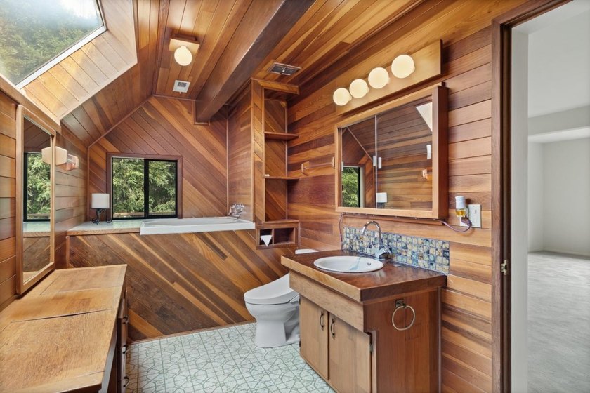 Live your dream in the Santa Cruz Mountains on nearly 4 private - photo 14