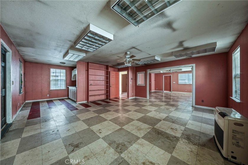 Located in the historic Plaza district of Clearlake Oaks, this - photo 17