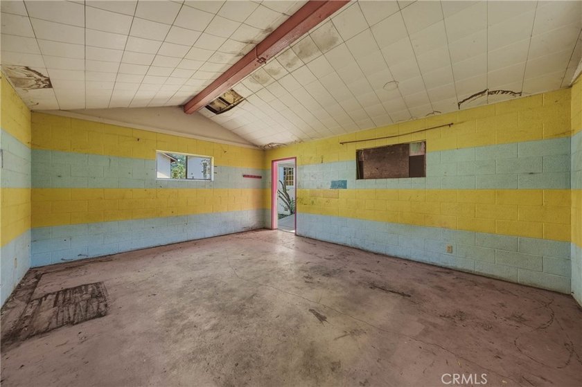Located in the historic Plaza district of Clearlake Oaks, this - photo 27
