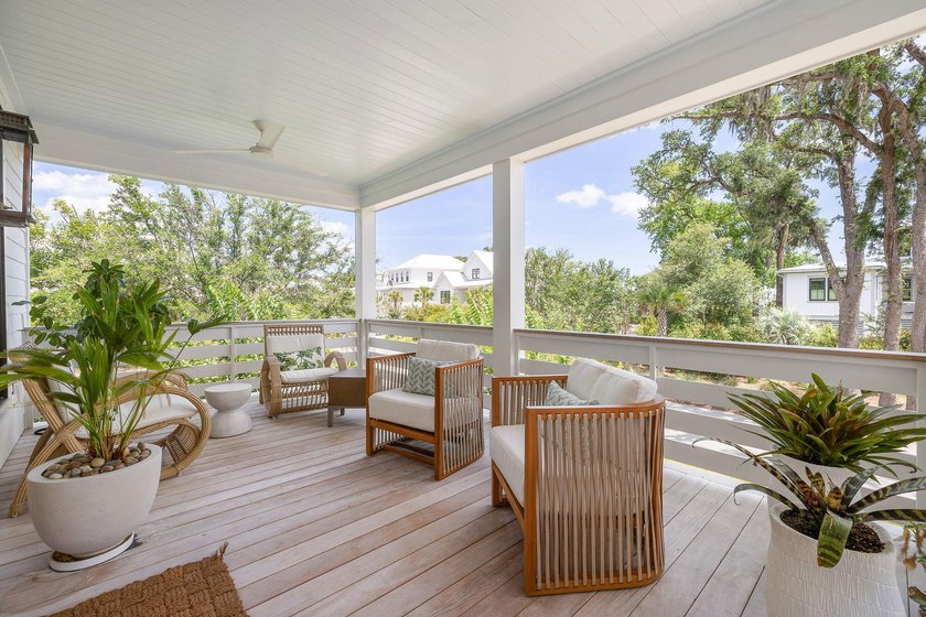 Quinessential Lowcountry home in Kiawah River, built by renowned - photo 3