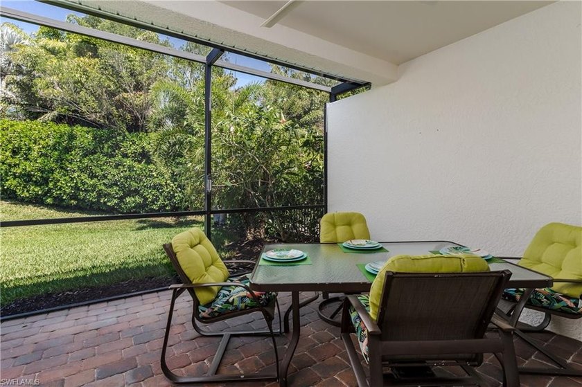 WELCOME TO THIS AMAZING ATTACHED VILLA SITUATED ON A PARK-LIKE - photo 10