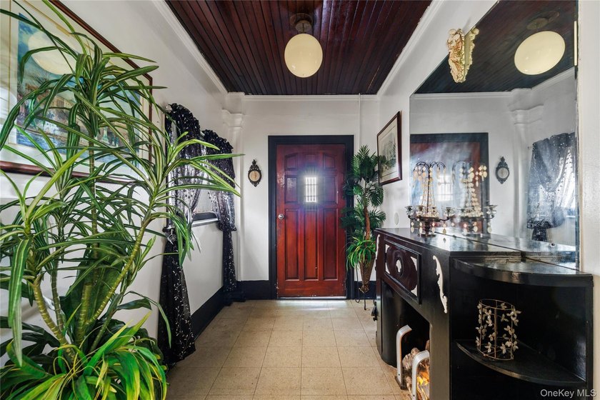 Welcome to 2281 Loring Place North, a spacious two-family home - photo 5