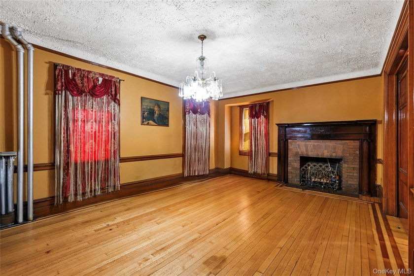 Welcome to 2281 Loring Place North, a spacious two-family home - photo 6