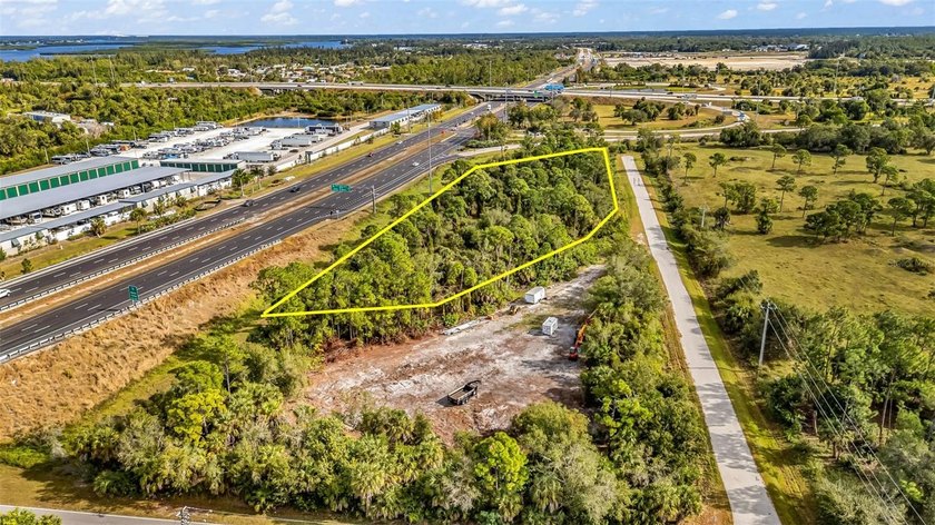 This commercial lot offers excellent visibility and a strong - photo 4