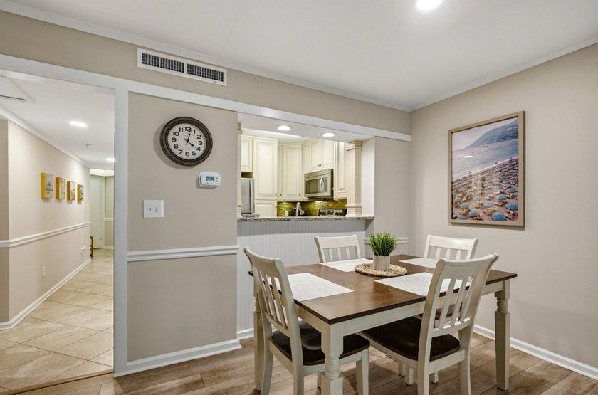 Welcome to this beautiful first-floor, end-unit 2-bedroom - photo 9