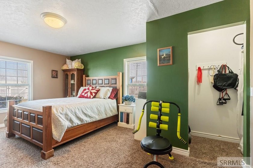 This home has been totally remodeled and updated. You will love - photo 22