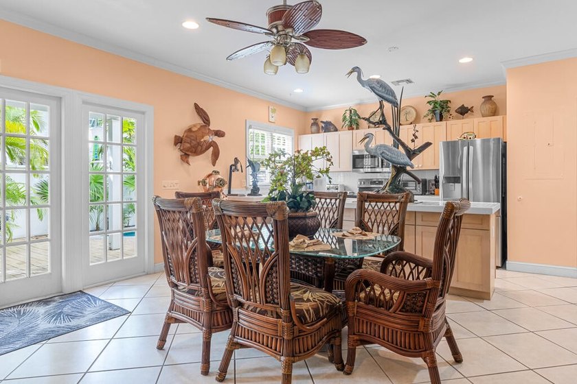 Beautifully appointed home that offers a charming backyard with - photo 5