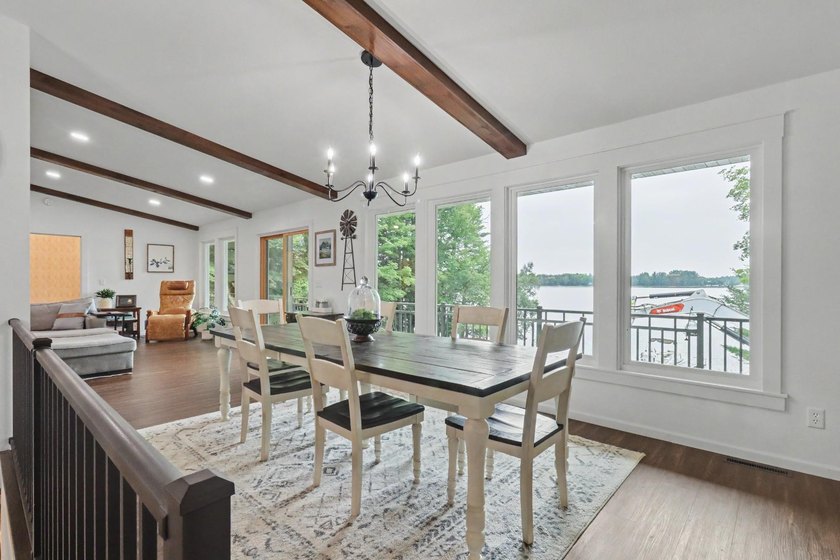 Exceptional craftsmanship &amp; unforgettable views come together on - photo 8